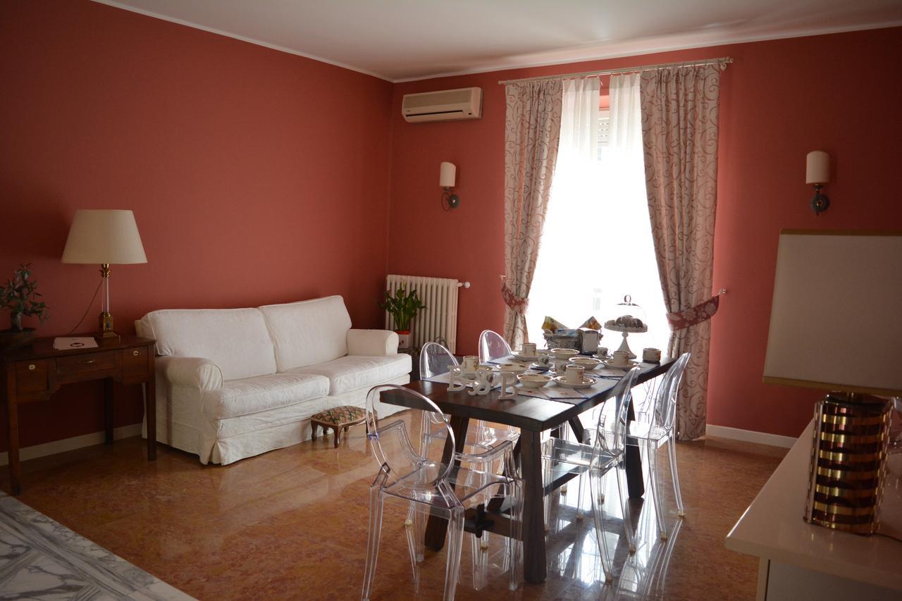 Allaportaccanto Bed & Breakfast Cassino Exterior photo